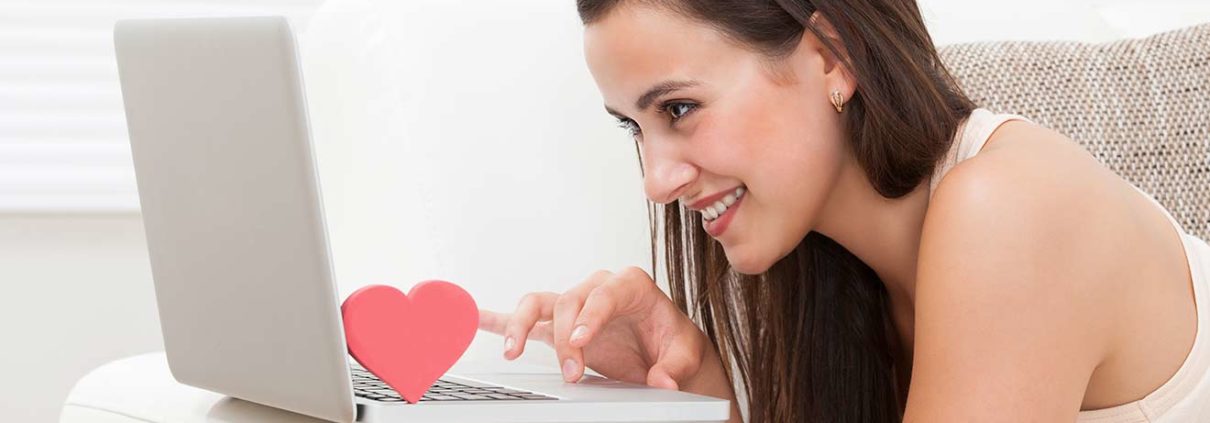 Email-Marketing-like-You’re-in-a-Long-Distance-Relationship